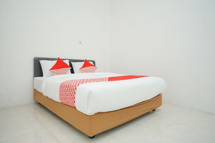 Room 8 of 29