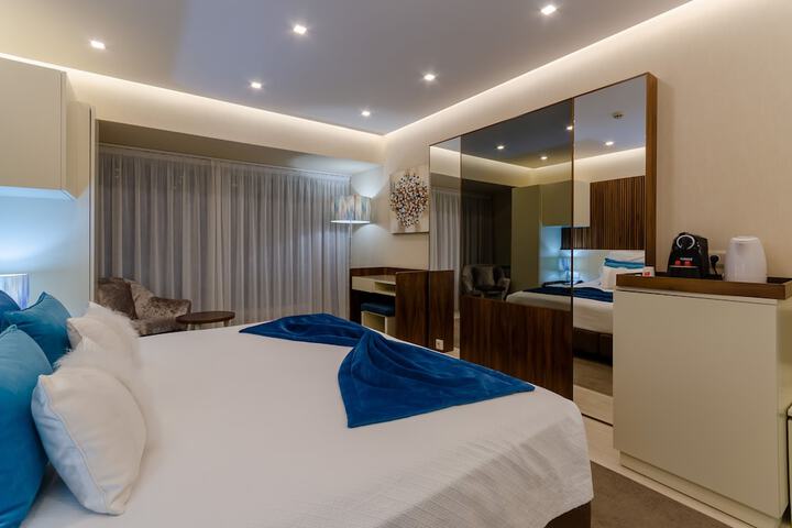 Room 40 of 108