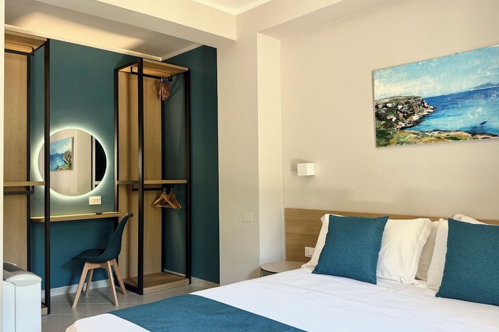 Room 47 of 184