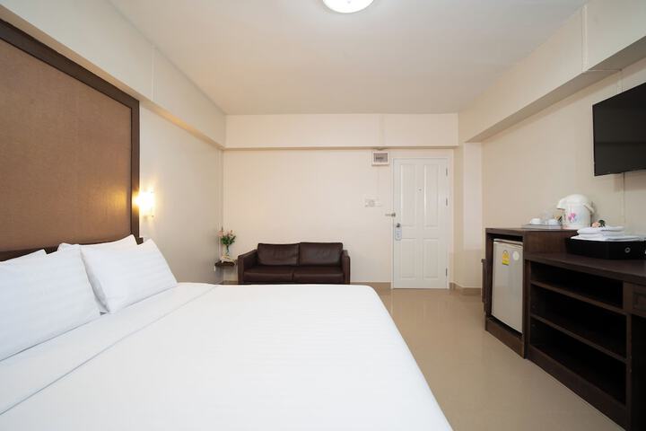 Room 22 of 67
