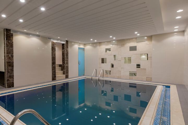 Pool 25 of 46