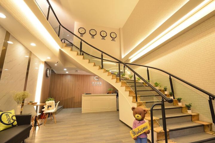Hotel Interior 9 of 78