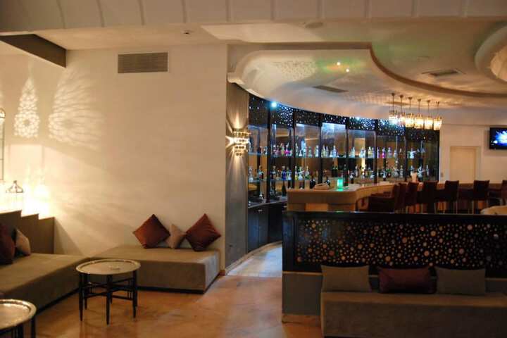 Lounge 57 of 81