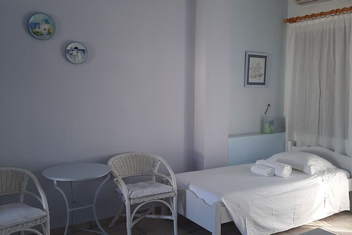 Room 15 of 46