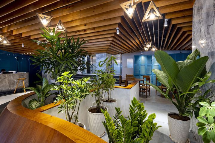 Hotel Interior 7 of 58