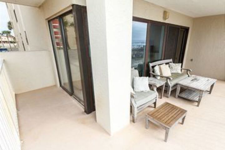 Terrace/Patio 2 of 47