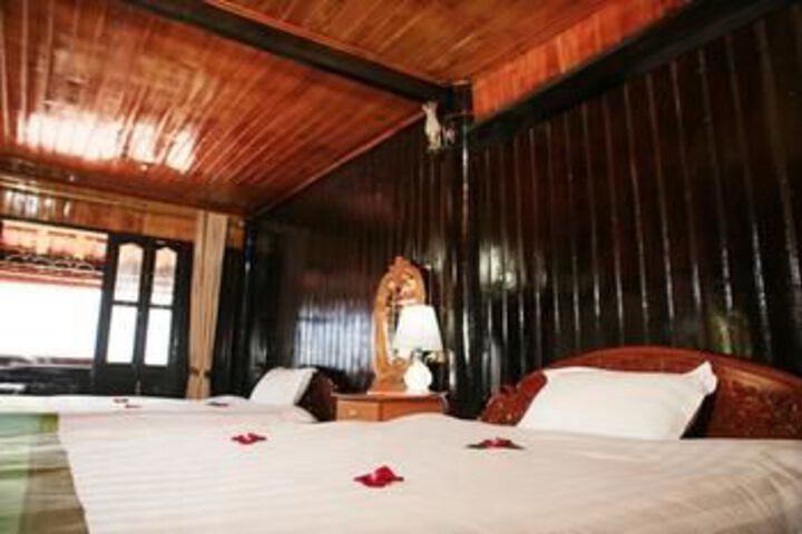 Room 8 of 29