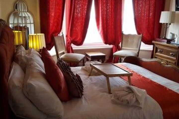 Room 16 of 51