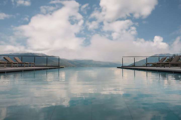 Pool 69 of 221
