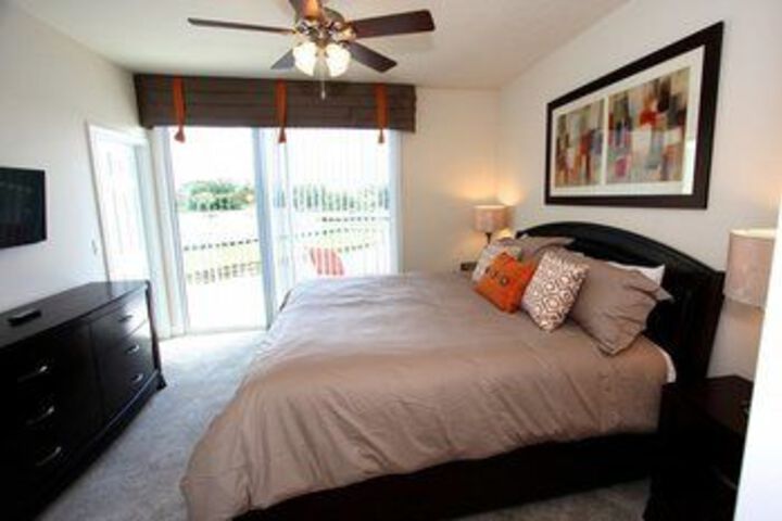 Room 143 of 279