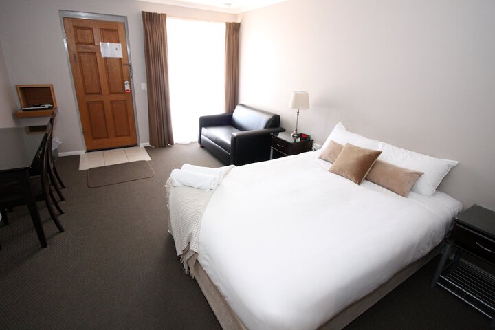 Room 5 of 47