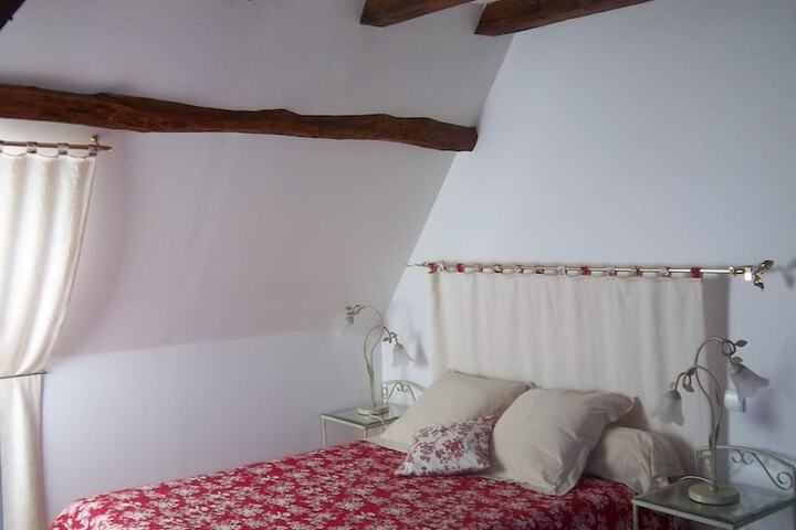 Room 7 of 19