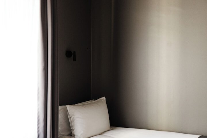 Room 38 of 134