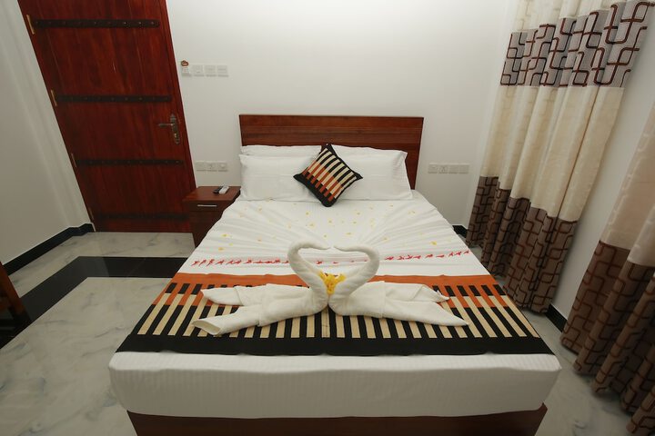Room 14 of 48