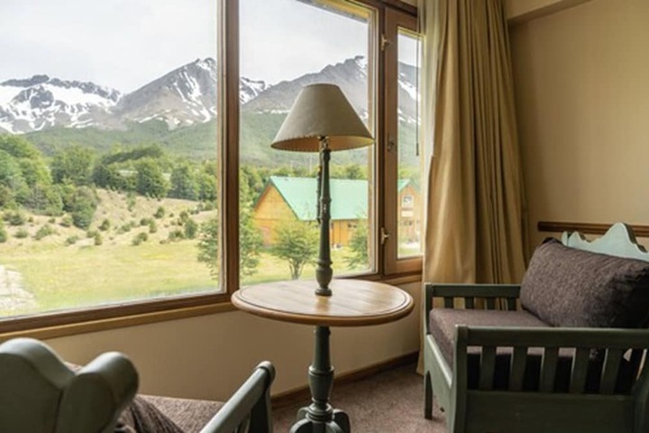 Room 15 of 125