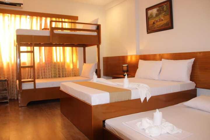 Room 9 of 46