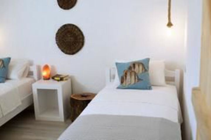 Room 15 of 28