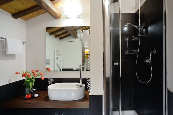 Bathroom Interior Photo