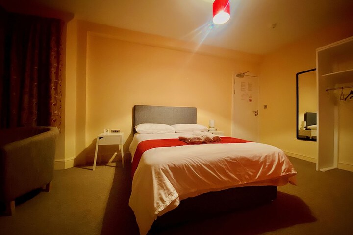 Room 14 of 23