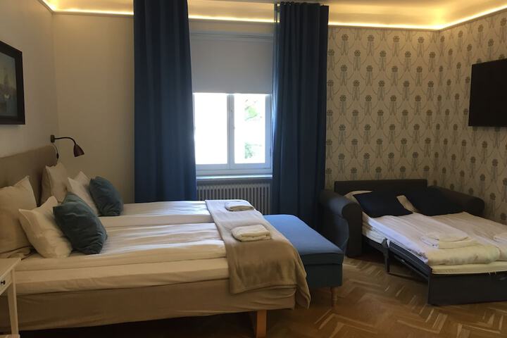 Room 18 of 64