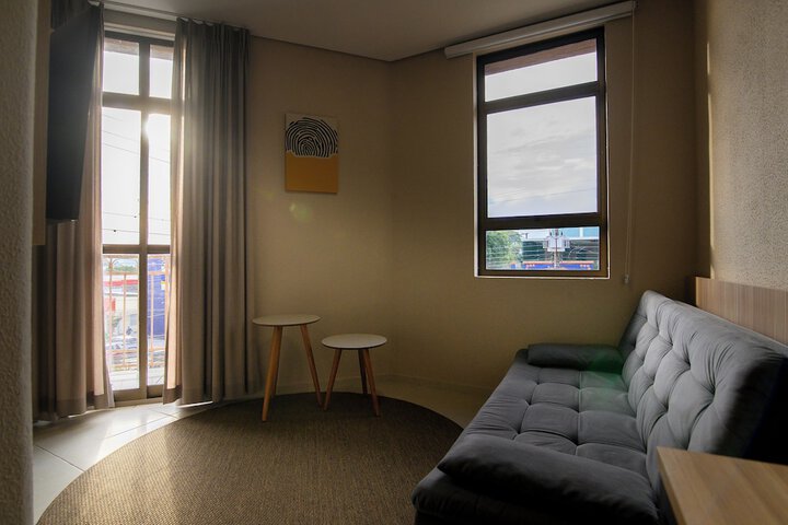 Room 16 of 30