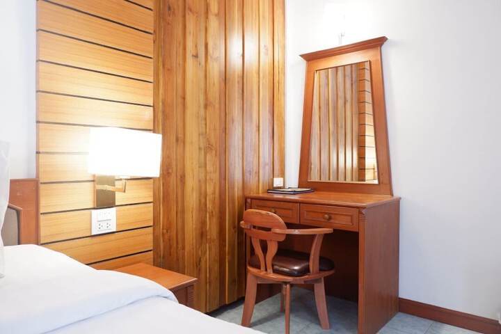 Room 21 of 78