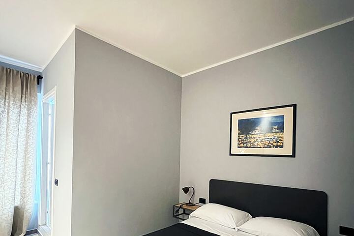 Room 42 of 81