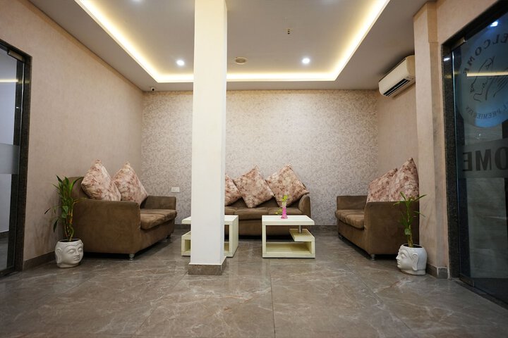 Hotel Interior 2 of 32