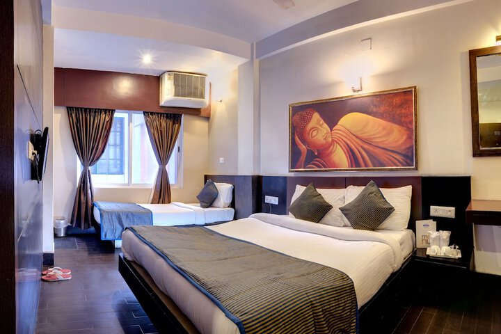 Room 8 of 29