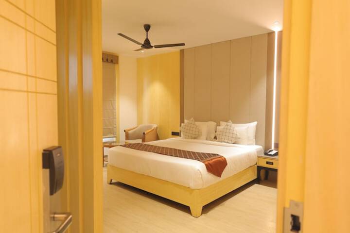 Room 41 of 63