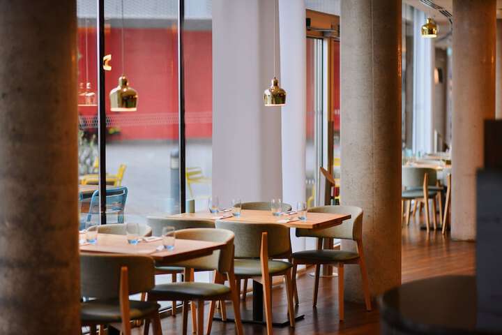 Dining 58 of 135