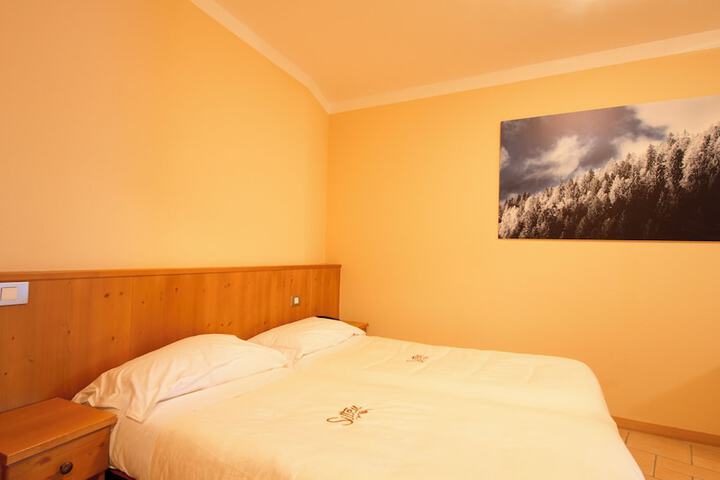 Room 29 of 49