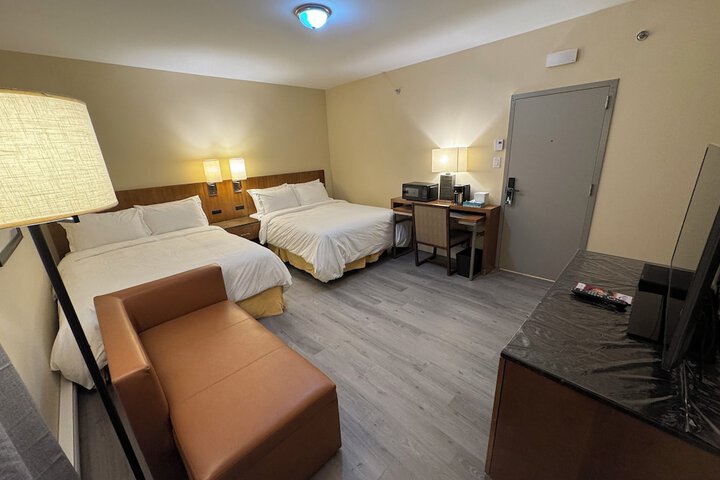Room 18 of 36