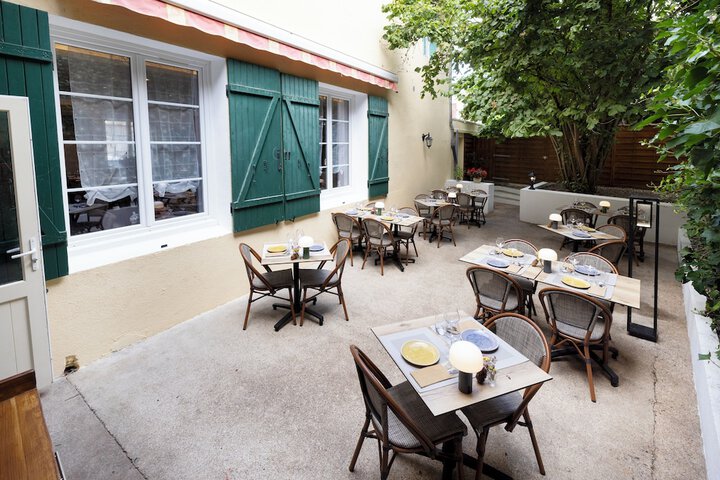 Terrace/Patio 40 of 97