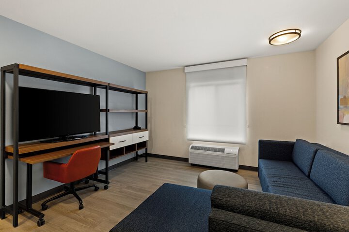 Room 41 of 57