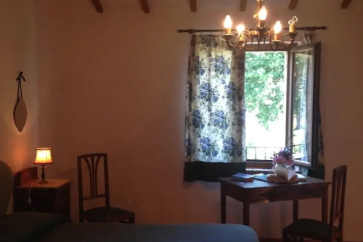 Dining 20 of 22
