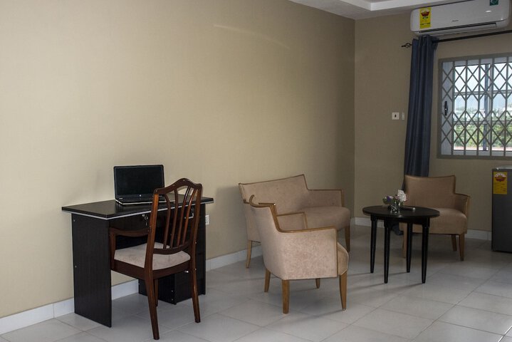 Room 14 of 19