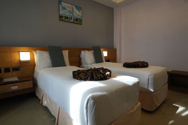 Room 37 of 173