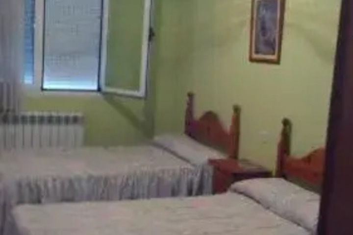 Room 3 of 5