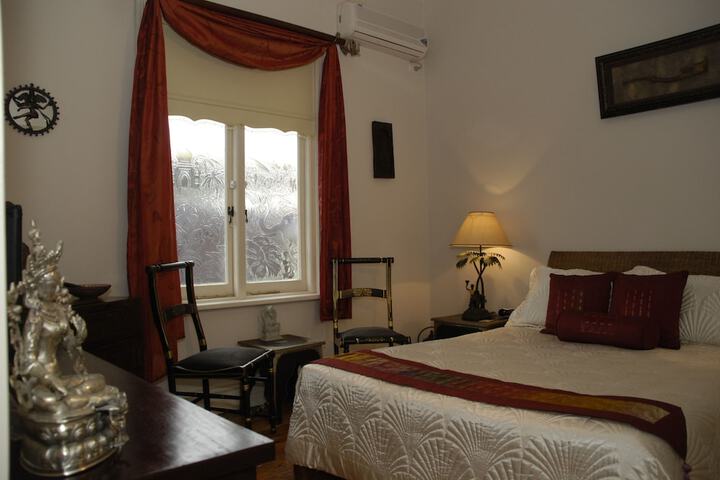 Room 12 of 45