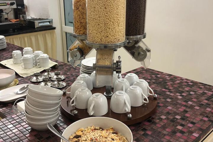 Breakfast/Coffee Service 48 of 60