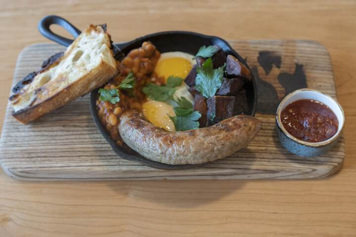 Breakfast/Coffee Service 72 of 98