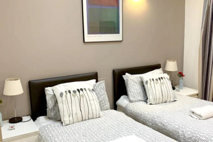 House With one Bedroom in Greater London With Wonderful City View, Terrace and Wifi
