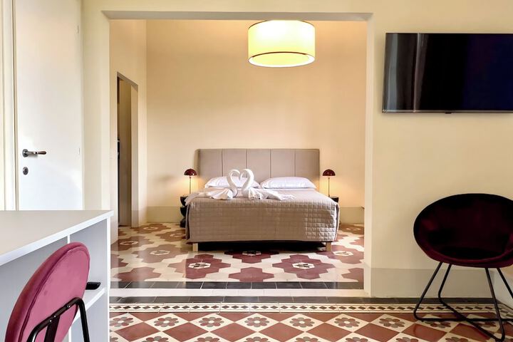 Room 18 of 139