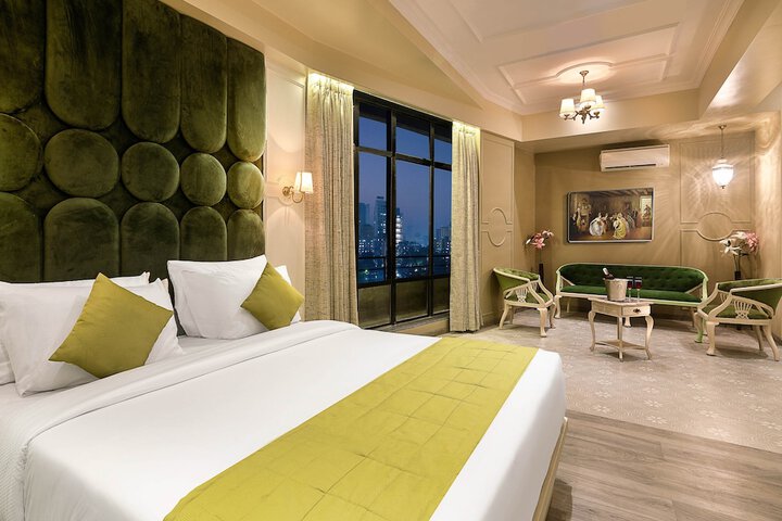 Arnna Hotel - Goregaon
