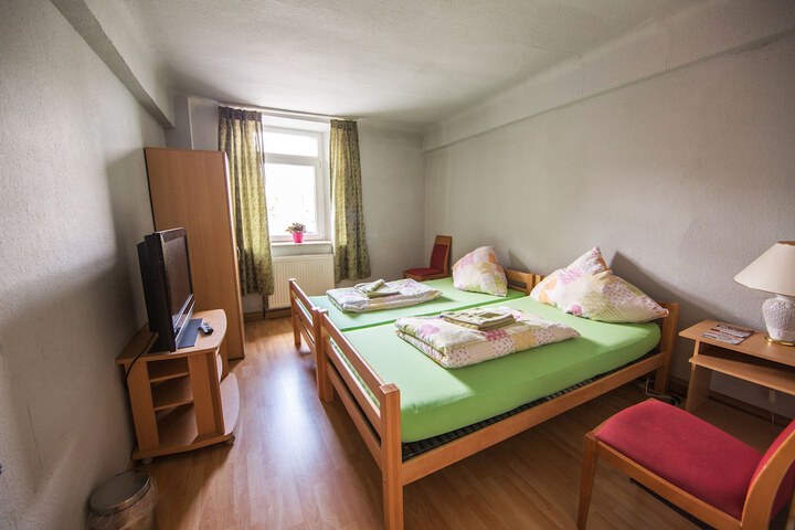 Room 7 of 22