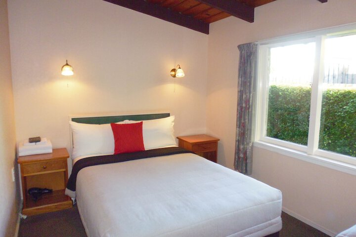 Room 7 of 42