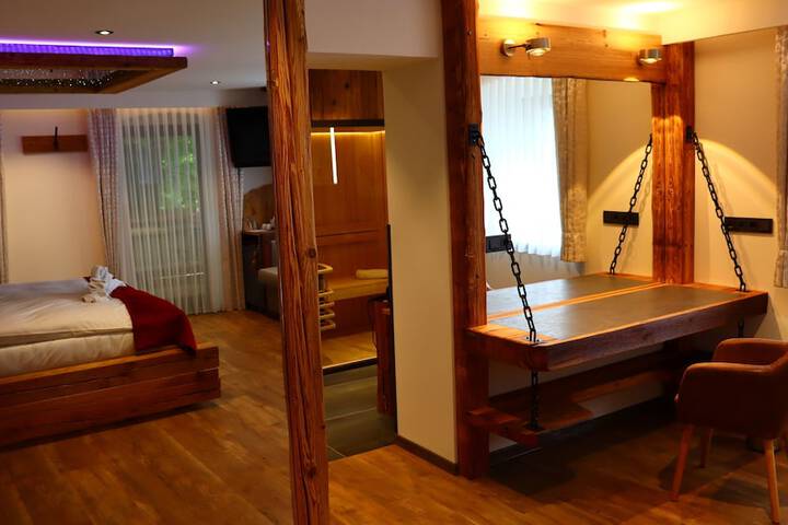 Room 18 of 67
