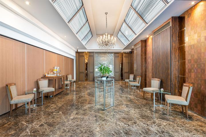Lobby Photos