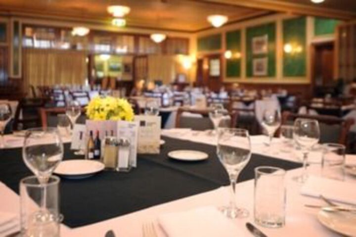 Dining 7 of 7